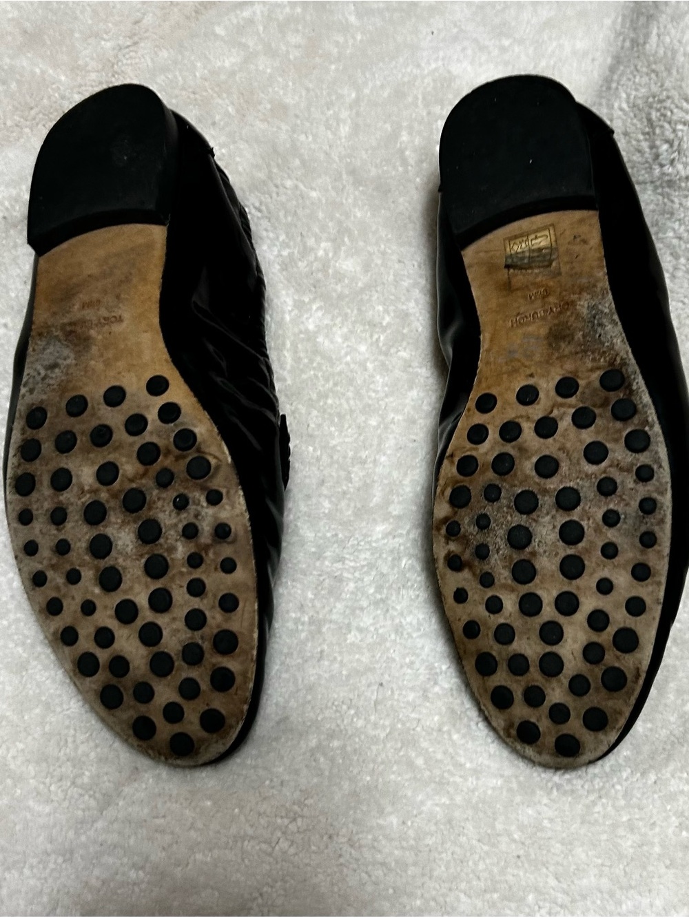 Tory Burch Black Patent Leather Slip-On Loafers with Gold Logo - Picture 4 of 7